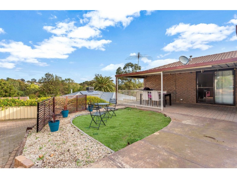 12 Kurandah Street, O’sullivan Beach SA 5166