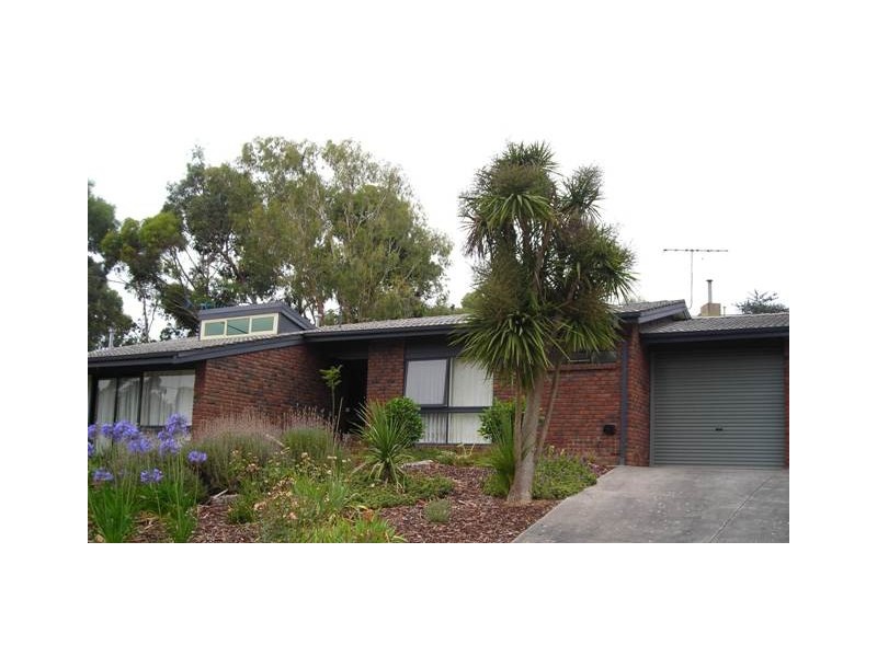 11 Krowalle Crescent, Hawthorndene SA 5051