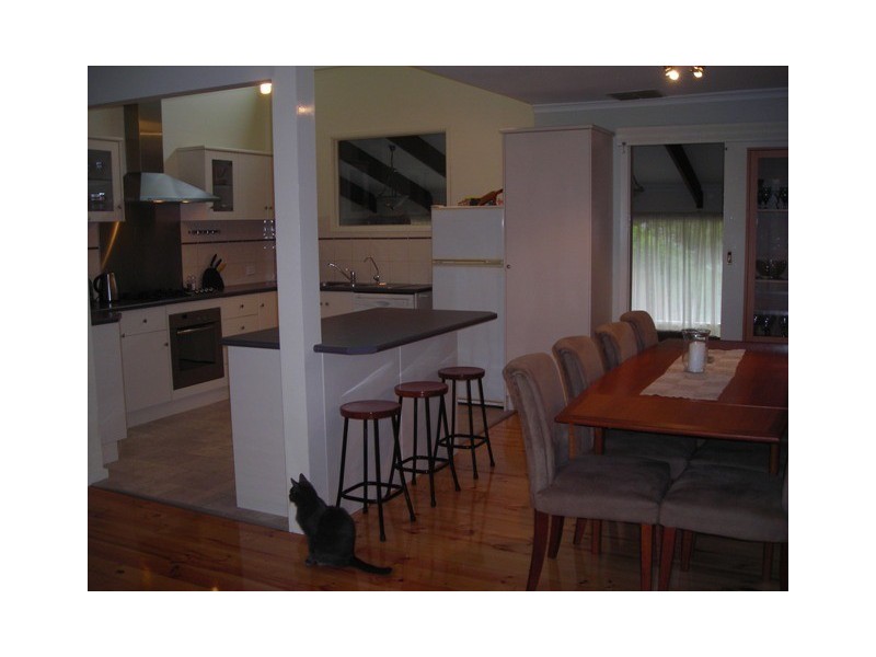 11 Krowalle Crescent, Hawthorndene SA 5051