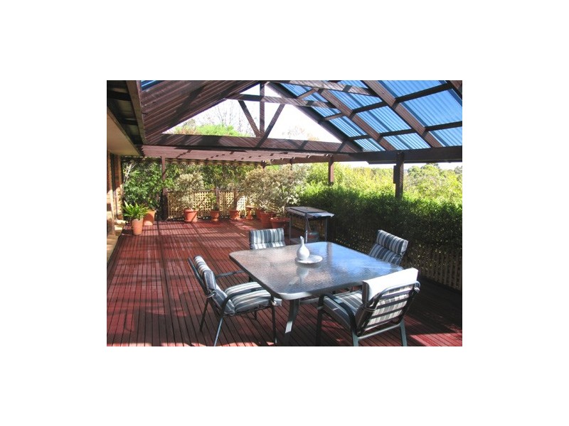 9 JERILDERIE DRIVE, Happy Valley SA 5159