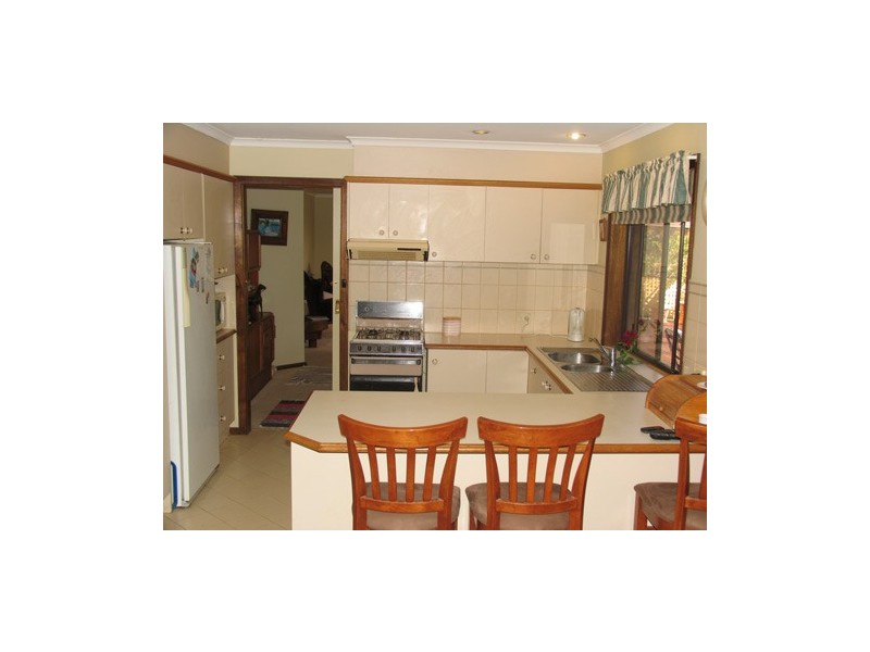 9 JERILDERIE DRIVE, Happy Valley SA 5159