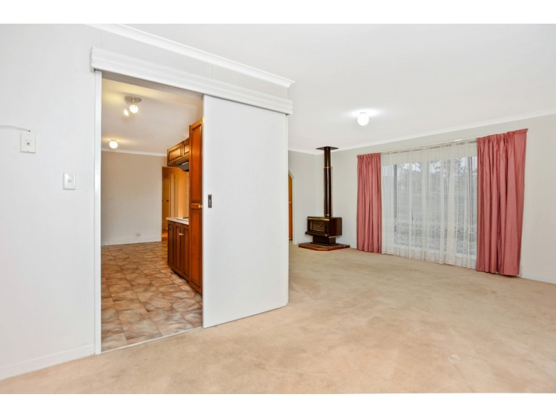 59 Oakridge Rd, Aberfoyle Park SA 5159