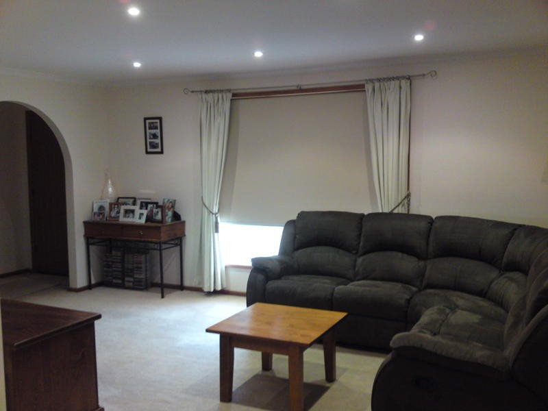 15 Deborah Road, Aberfoyle Park SA 5159