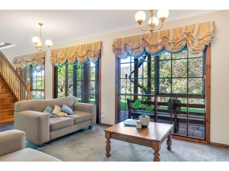 7 WATCHMAN DRIVE, Coromandel Valley SA 5051