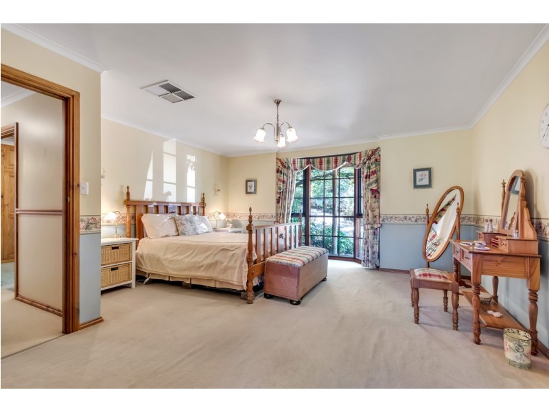 7 WATCHMAN DRIVE, Coromandel Valley SA 5051