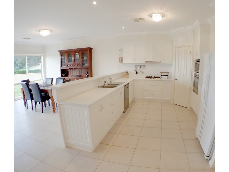 88 MITCHELL ROAD, Chandlers Hill SA 5159