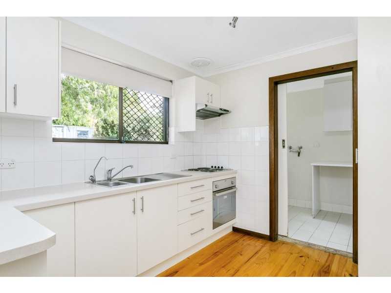 18 Elmgrove Street, Aberfoyle Park SA 5159