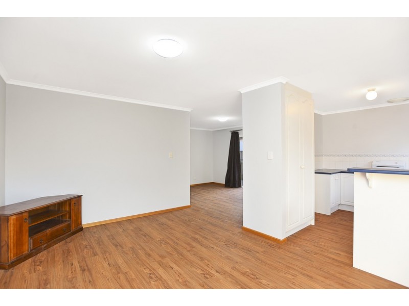 23 Shillabeer Road, Woodcroft SA 5162