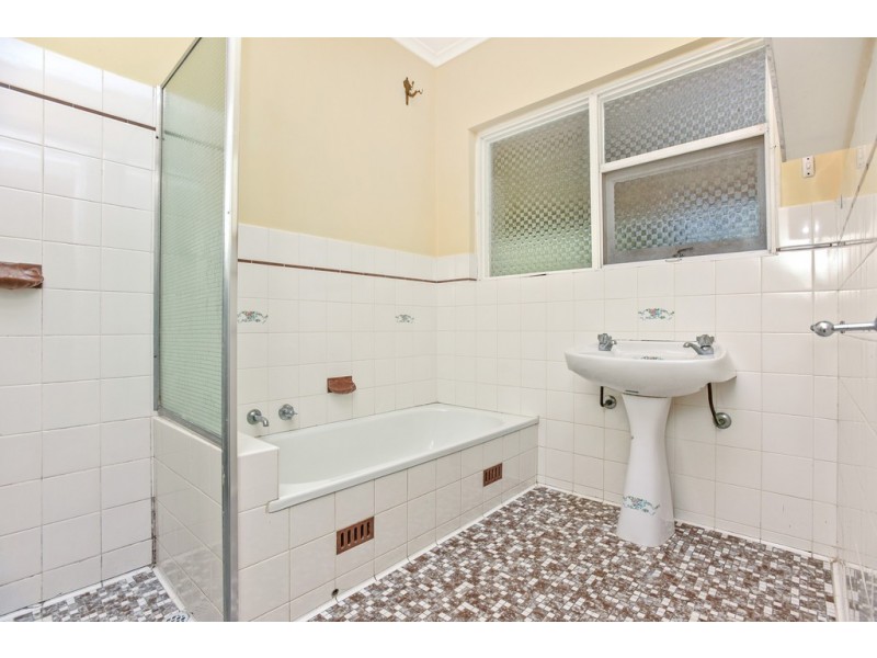 43 Lindsay Terrace, Belair SA 5052