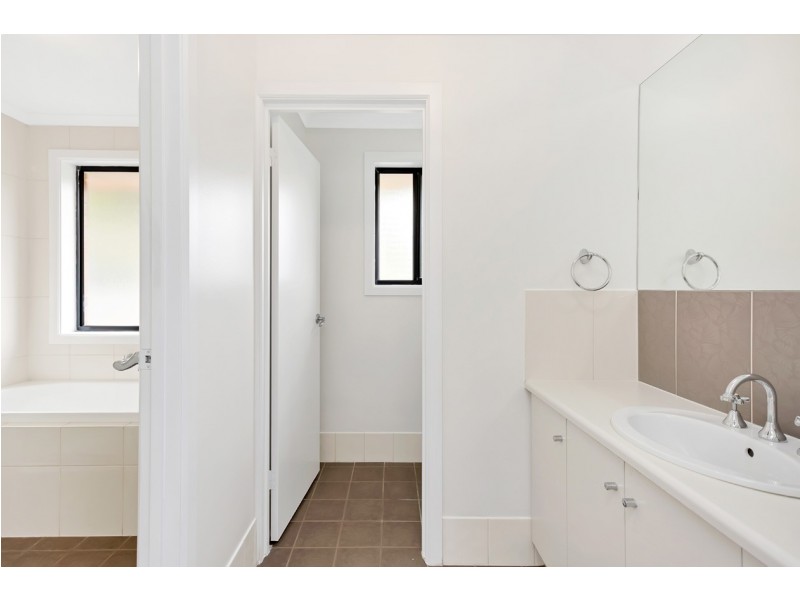 29 Brookside Road, Darlington SA 5047