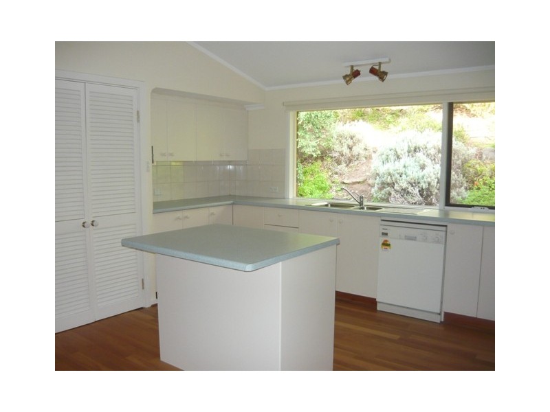 1 Jacaranda Drive, Coromandel Valley SA 5051
