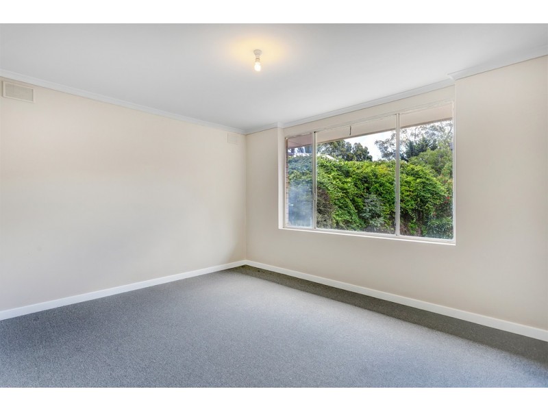 26 Seaview Drive, Happy Valley SA 5159