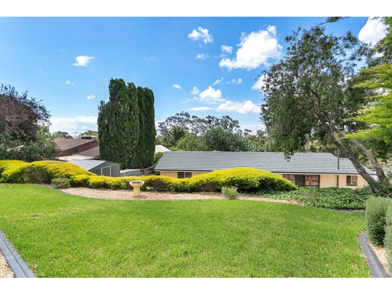 26 Seaview Drive, Happy Valley SA 5159