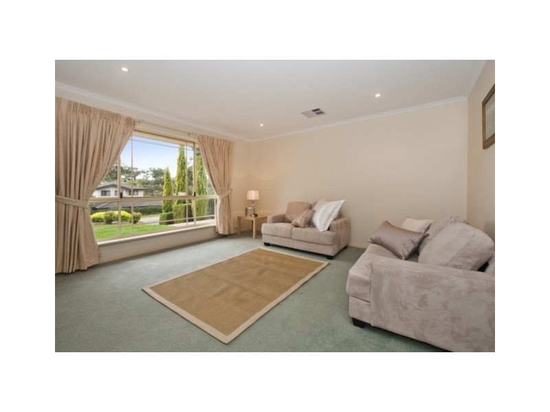 68 Sandalwood Crescent, Flagstaff Hill SA 5159