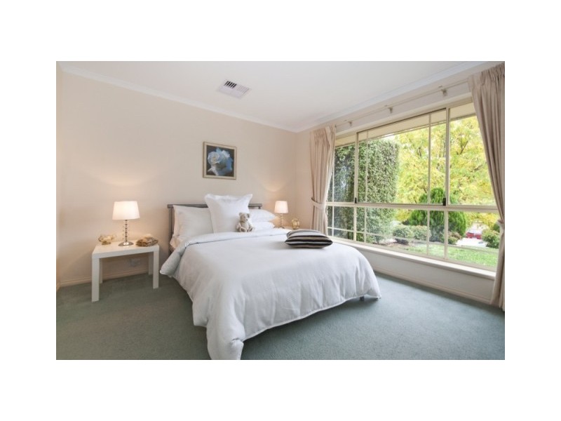 68 Sandalwood Crescent, Flagstaff Hill SA 5159