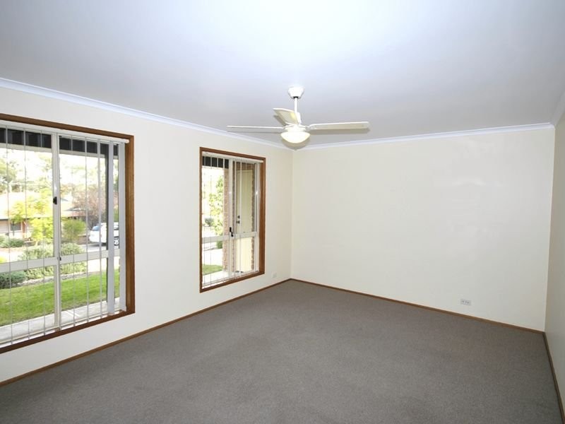 12 Wooding Avenue, Woodcroft SA 5162