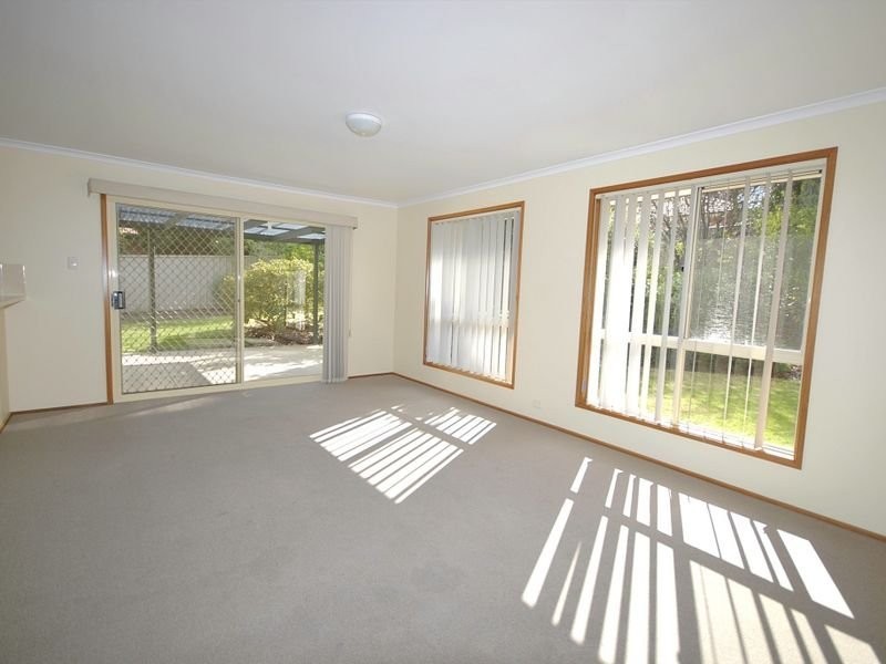 12 Wooding Avenue, Woodcroft SA 5162