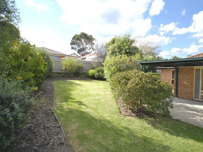 12 Wooding Avenue, Woodcroft SA 5162