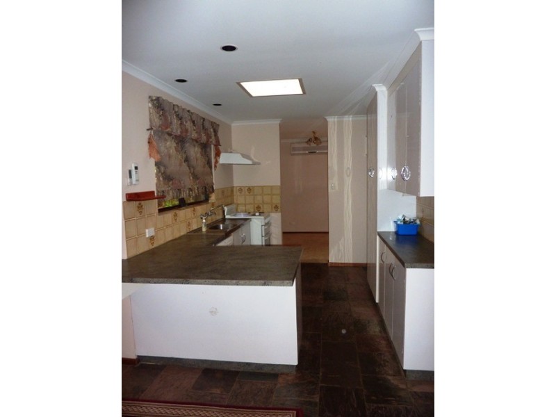 14 Krowalle Crescent, Hawthorndene SA 5051