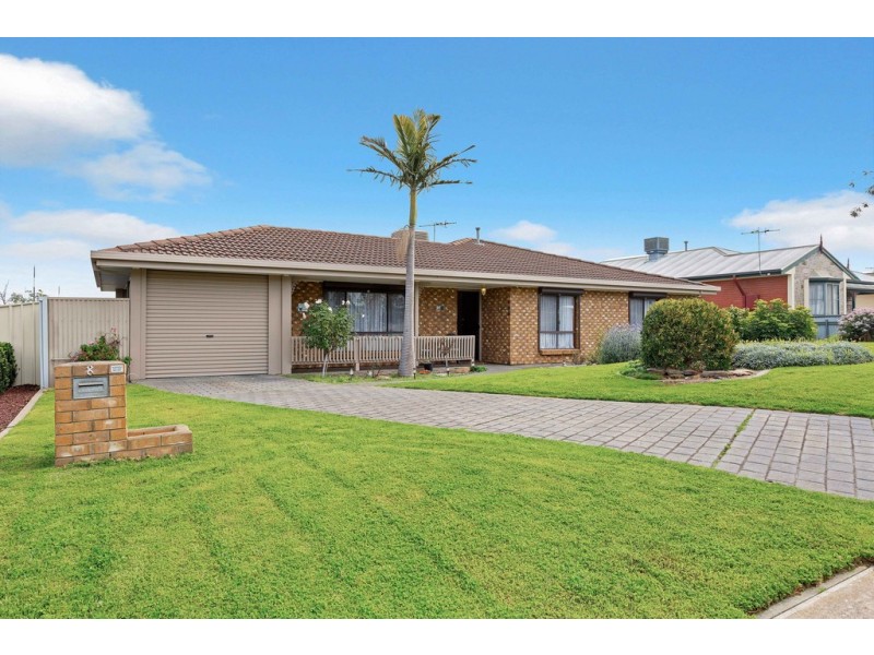 8 Hibiscus Court, Morphett Vale SA 5162