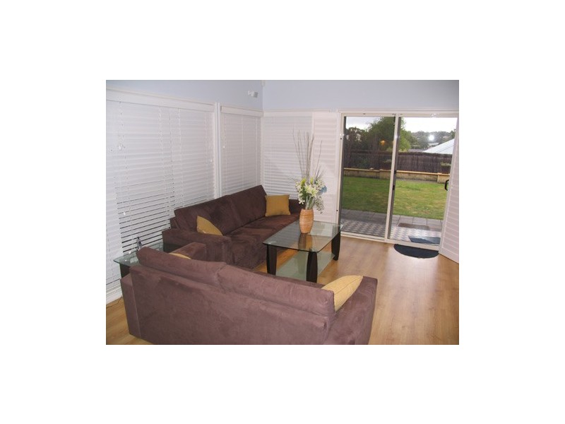 24 FERGUSSON AVENUE, Craigburn Farm SA 5051