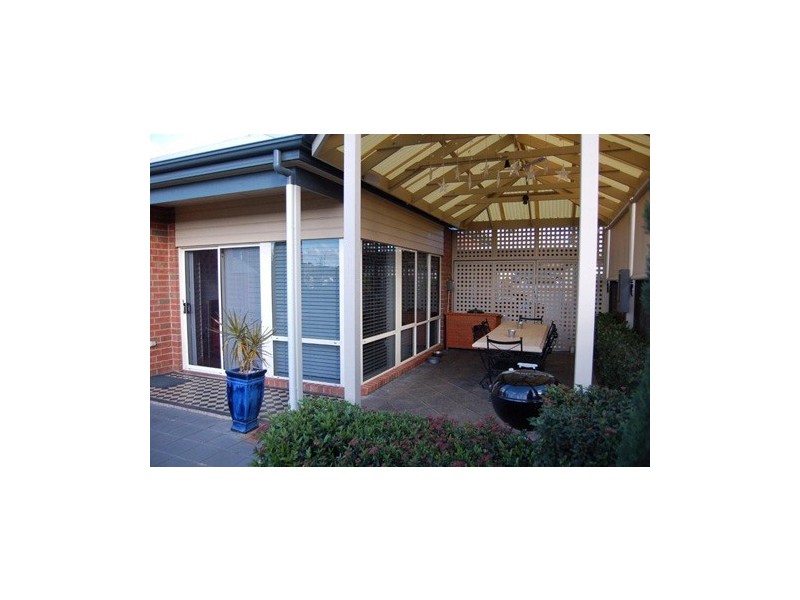 24 FERGUSSON AVENUE, Craigburn Farm SA 5051