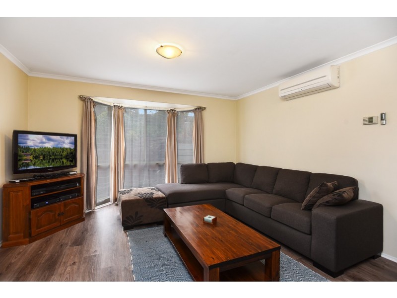 1/2 Manning Rd, Aberfoyle Park SA 5159