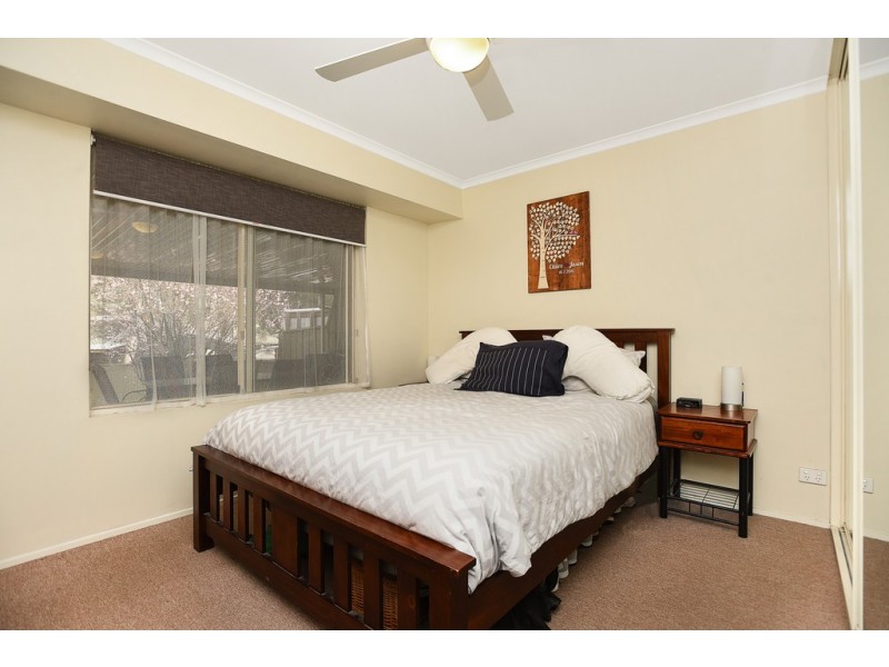1/2 Manning Rd, Aberfoyle Park SA 5159