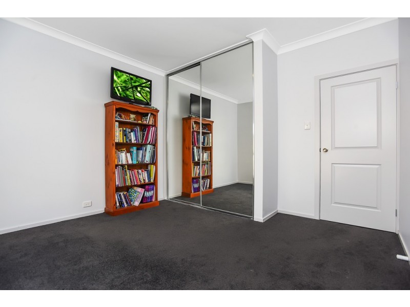 24 Sunrise Drive, Woodcroft SA 5162