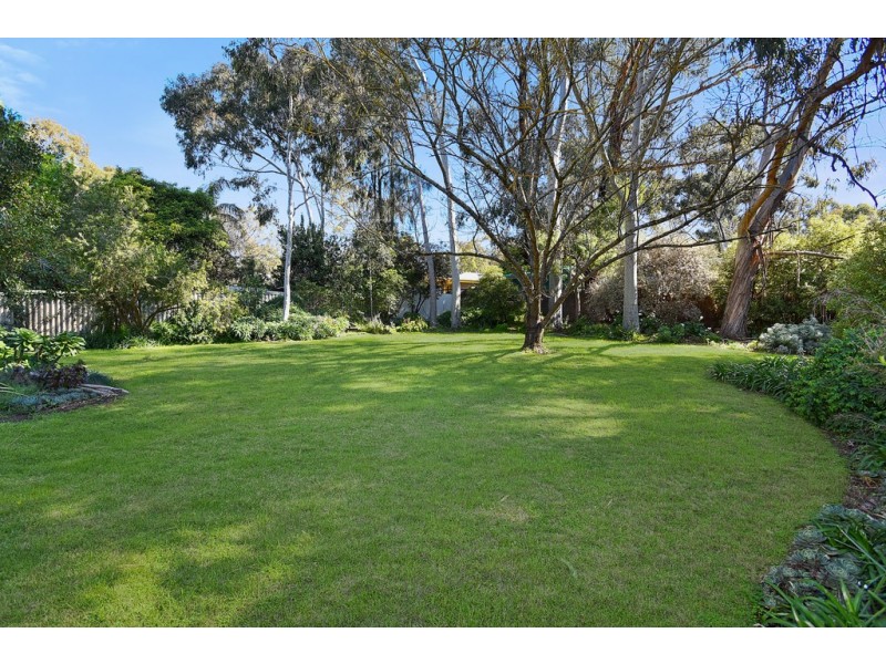 5 Hillridge Drive, Belair SA 5052