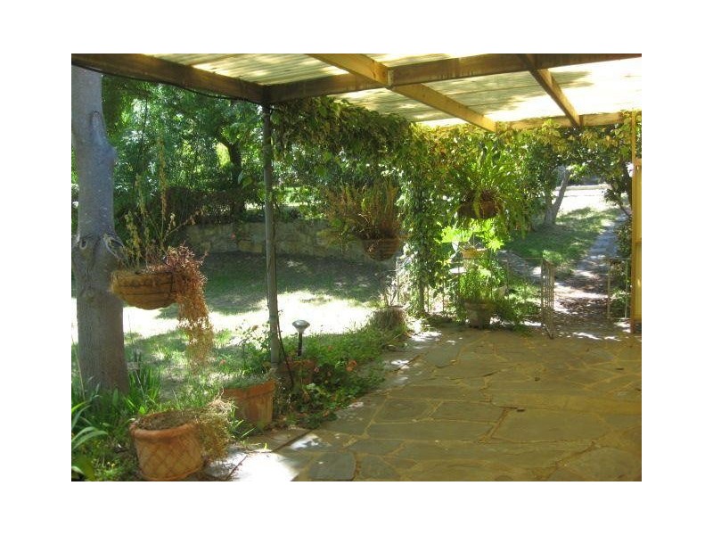 7 Parham Road, Eden Hills SA 5050