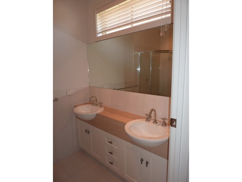 93 Highfield Drive, Craigburn Farm SA 5051