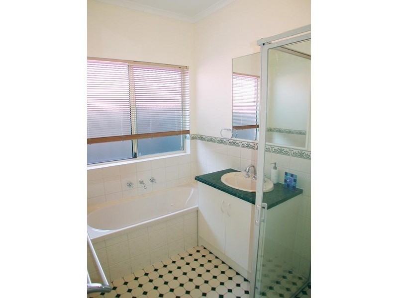 16 Worthing Drive, Sheidow Park SA 5158