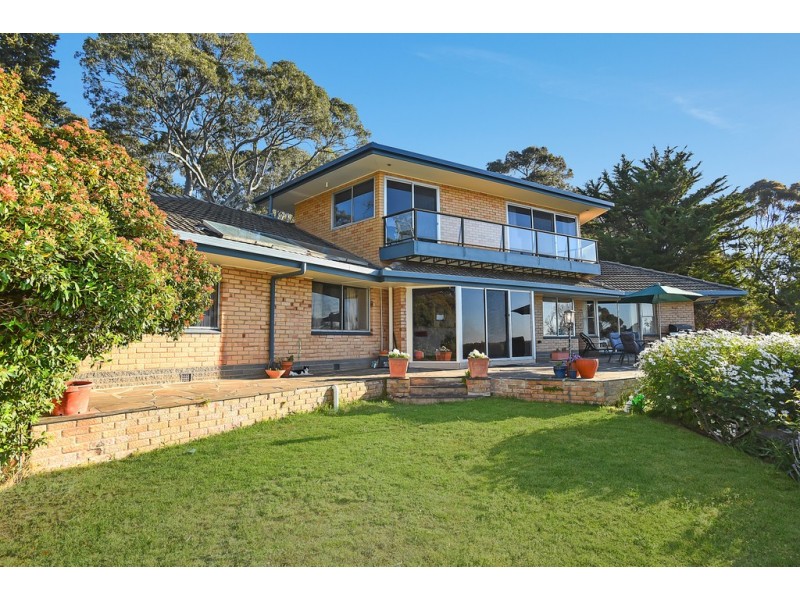 18 Francis Street, Belair SA 5052