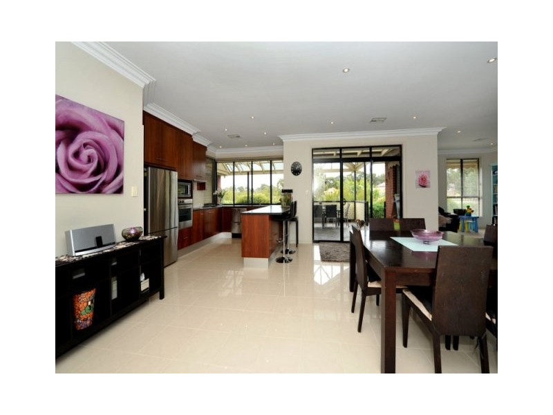 46 Creswell Ave, Craigburn Farm SA 5051