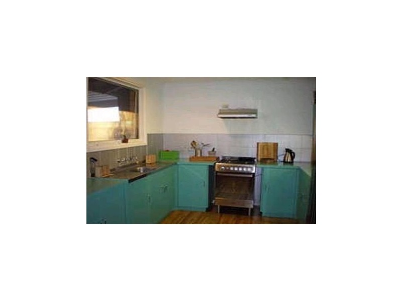 15 Redcraze Street, Aberfoyle Park SA 5159