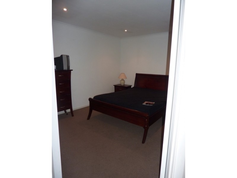 1 Angela Close, Flagstaff Hill SA 5159