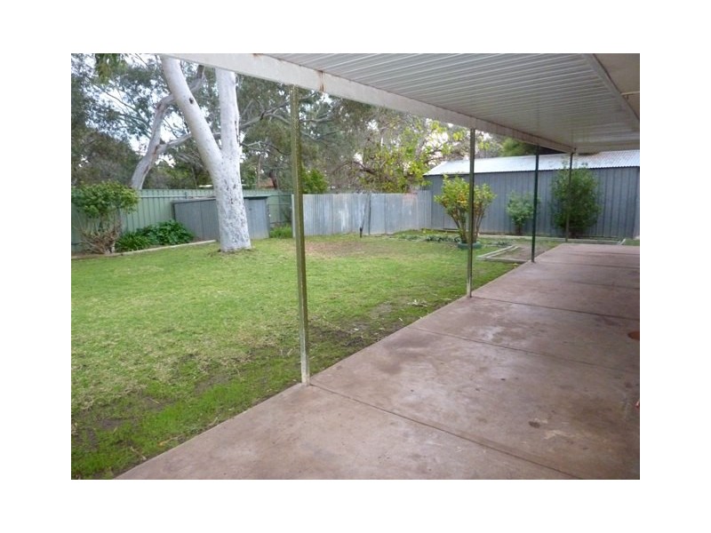 39  Arnold Drive, Hackham SA 5163