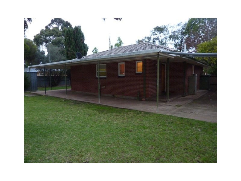 39  Arnold Drive, Hackham SA 5163
