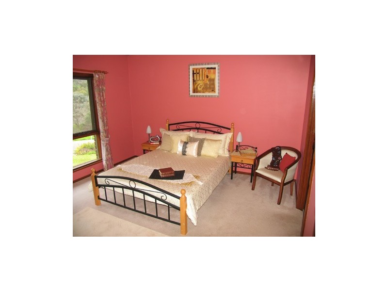 24a Sandow Crescent, Coromandel Valley SA 5051