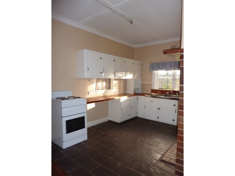 23 Blackthorn Ave, Hawthorndene SA 5051