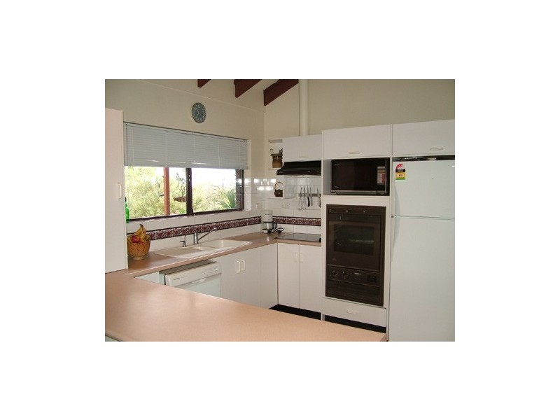 71 HIGHLAND DRIVE, Bellevue Heights SA 5050