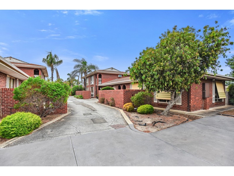 2/1 Sampson Road, Mitchell Park SA 5043