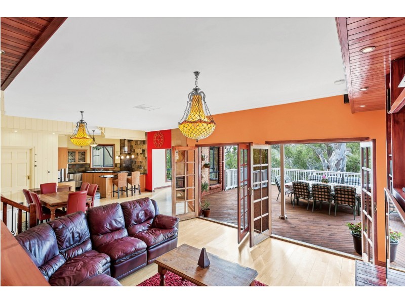 7 Coast View Court, Chandlers Hill SA 5159