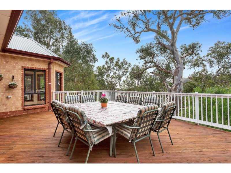 7 Coast View Court, Chandlers Hill SA 5159