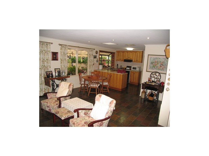 427 Main Road, Coromandel Valley SA 5051