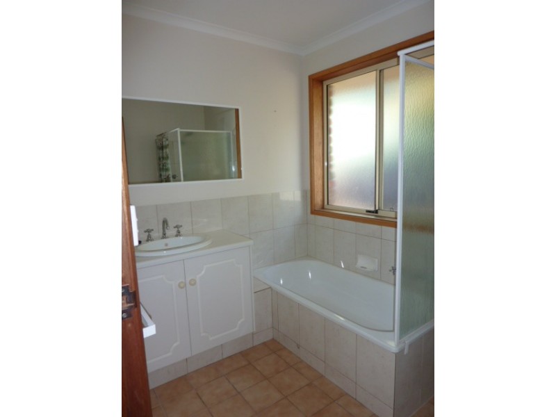 4 Burton Mews, Aberfoyle Park SA 5159