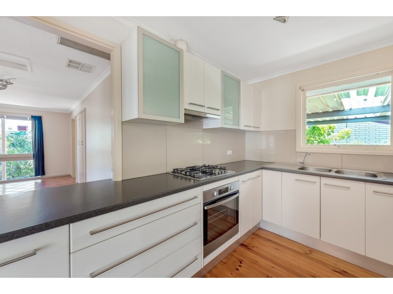 13 Redcraze Street, Aberfoyle Park SA 5159