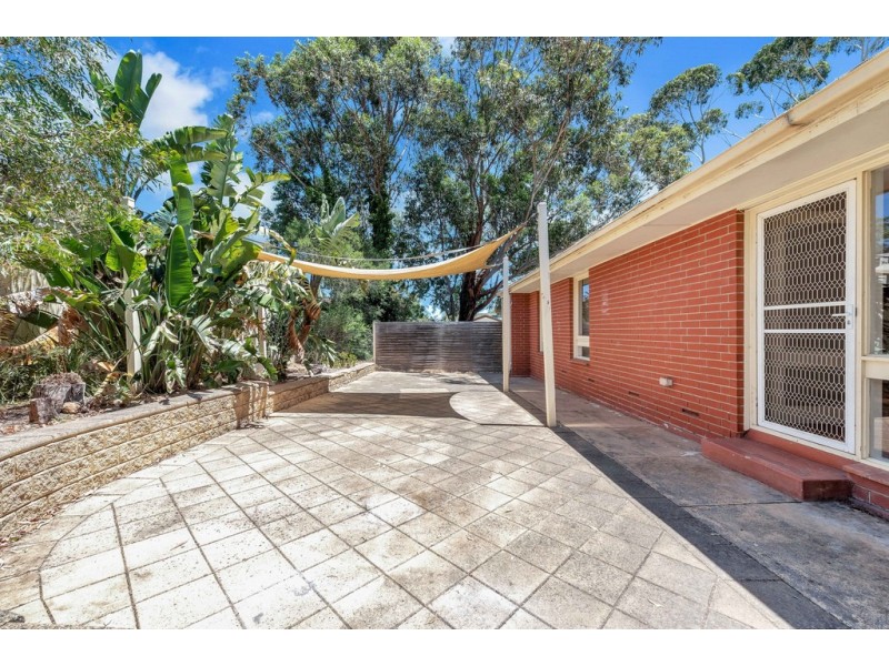 13 Redcraze Street, Aberfoyle Park SA 5159