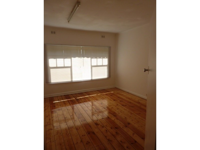 33 Thurles Street, St Marys SA 5042